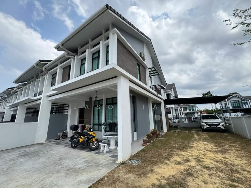 2-storey Terraced House for Sale in Taman Seri Austin (Tebrau) - Jason Tan - Exterior - PropertyGuru.com.my