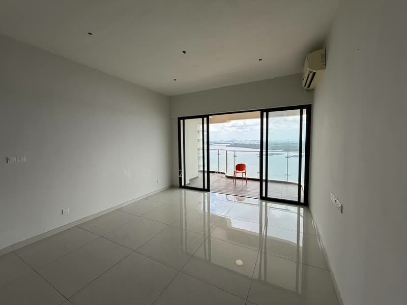Kondominium untuk Dijual di Bay Laurel @ Country Garden Danga Bay - NG ZEN XI - Balcony - PropertyGuru.com.my