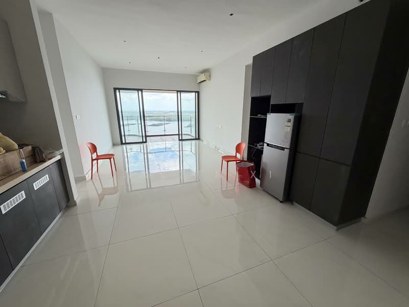 Kondominium untuk Dijual di Bay Laurel @ Country Garden Danga Bay - NG ZEN XI - Living Room - PropertyGuru.com.my