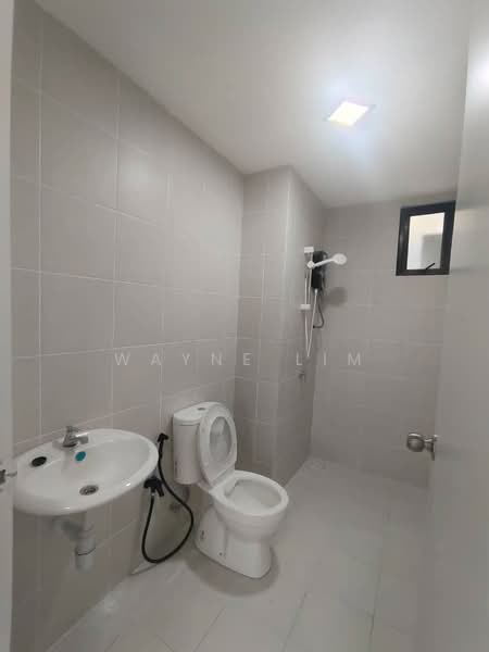 Kondominium untuk Disewa di Residensi Bukit Palma 3 (Palm Hill Residence 3) - Wayne Lim - Bathroom - PropertyGuru.com.my