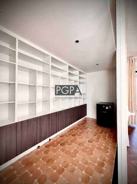 Semi-Detached House for Rent in Tanjung Tokong (Penang) - Ressha Ramesh - Interior - PropertyGuru.com.my