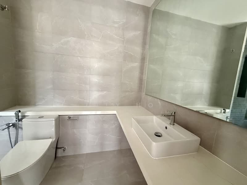 Rumah Berkembar untuk Dijual di Seri Kembangan (Selangor) - Lily Ho - Bathroom - PropertyGuru.com.my