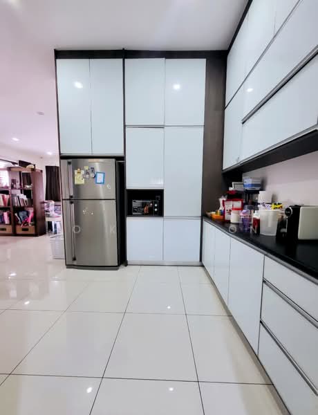 Semi-Detached House for Sale in Bandar Sungai Long (Selangor) - Ho Kah Moon - Kitchen - PropertyGuru.com.my