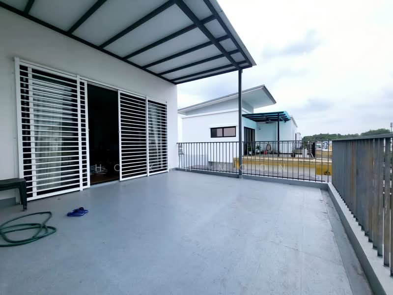 Semi-Detached House for Sale in Bandar Sungai Long (Selangor) - Ho Kah Moon - Exterior - PropertyGuru.com.my