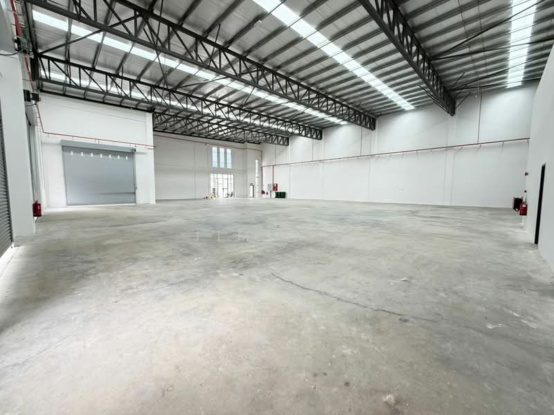 Factory for Rent in Eco Business Park 1 (Johor Bahru) - Jimmy . - Interior - PropertyGuru.com.my