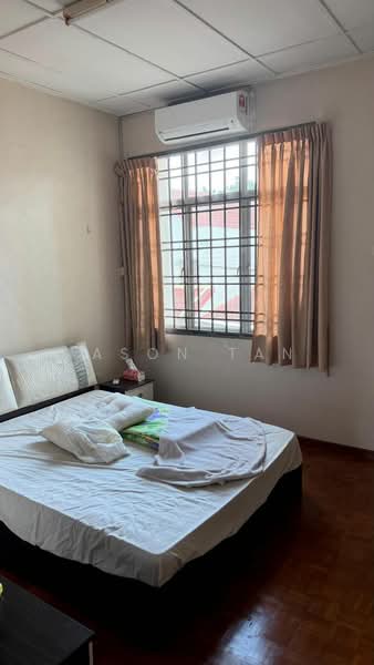 Rumah Teres 2 Tingkat untuk Dijual di Taman Impian Emas (Skudai) - Jason Tan - Bedroom - PropertyGuru.com.my