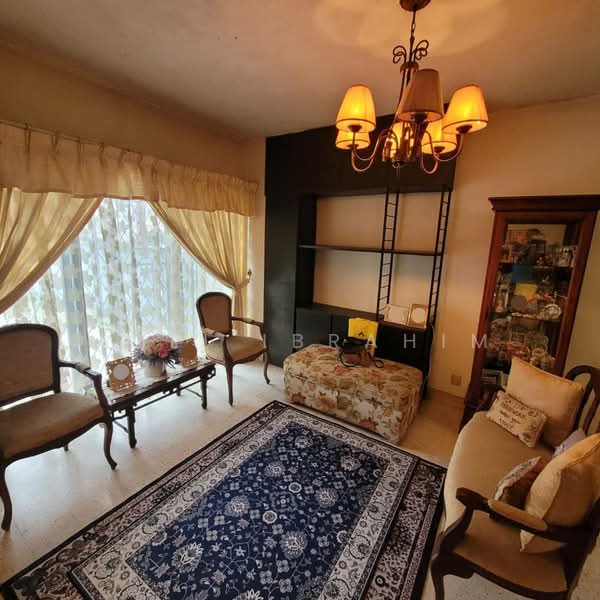 2-storey Terraced House for Sale in Ampang (Kuala Lumpur) - Azli Ibrahim - Living Room - PropertyGuru.com.my