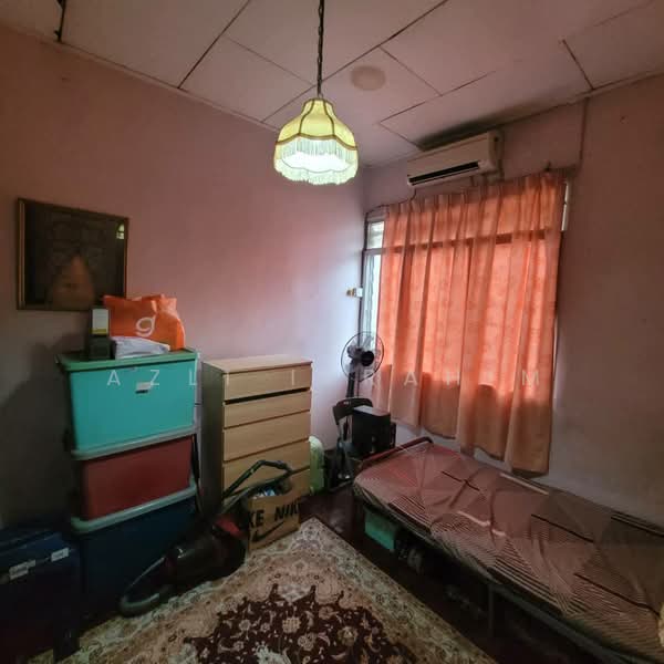 2-storey Terraced House for Sale in Ampang (Kuala Lumpur) - Azli Ibrahim - Bedroom - PropertyGuru.com.my