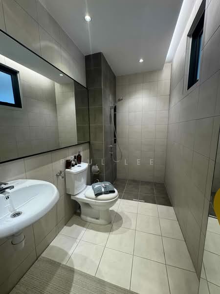 Service Residence for Sale at NARA at Shorea Park - Paul Lee - Bathroom - PropertyGuru.com.my