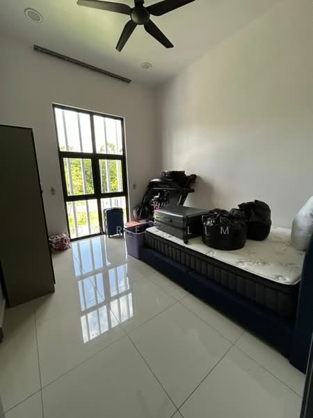 Rumah Kluster untuk Dijual di Bandar Pulai Jaya (Kulai) - Garet Lim - Bedroom - PropertyGuru.com.my