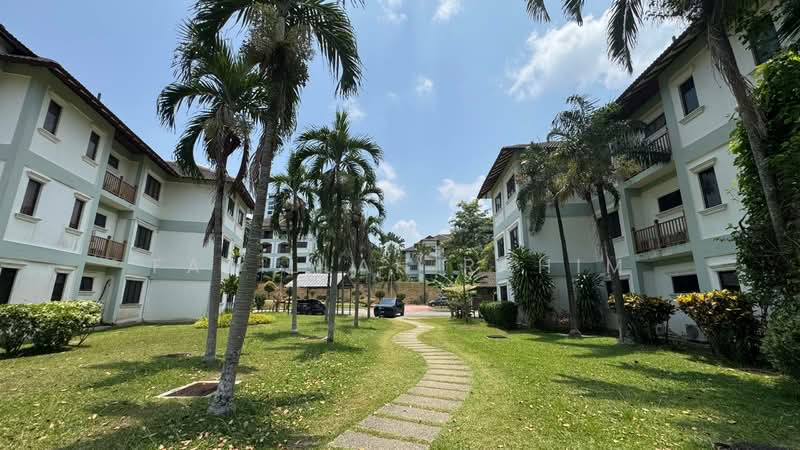 Kondominium untuk Dijual di Cyber Heights Villa - Fazillah Rahim - Exterior - PropertyGuru.com.my
