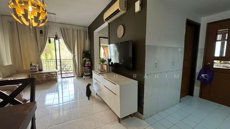 Kondominium untuk Dijual di Cyber Heights Villa - Fazillah Rahim - Living Room - PropertyGuru.com.my