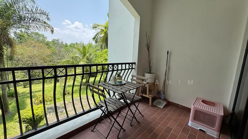 Kondominium untuk Dijual di Cyber Heights Villa - Fazillah Rahim - Balcony - PropertyGuru.com.my
