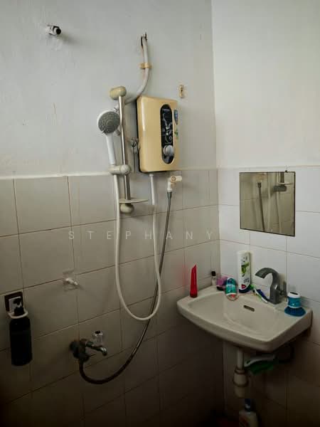 Rumah Teres 2 Tingkat untuk Dijual di Skudai (Johor) - Stephany . - Bathroom - PropertyGuru.com.my