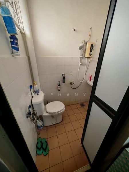 Rumah Teres 2 Tingkat untuk Dijual di Skudai (Johor) - Stephany . - Bathroom - PropertyGuru.com.my