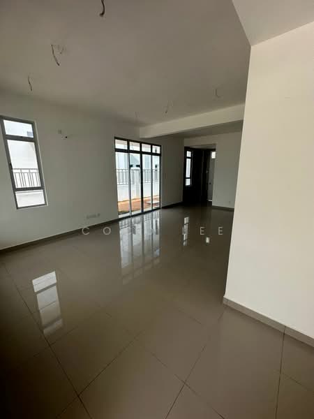 Cluster House for Sale in Johor Bahru (Johor) - Coco Lee - Living Room - PropertyGuru.com.my