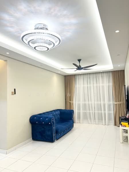 Pangsapuri untuk Disewa di Pangsapuri Seri Utama - Joey Wong - Living Room - PropertyGuru.com.my