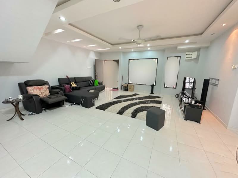 2-storey Terraced House for Sale in Bandar Sungai Long (Selangor) - Yk Yong - Living Room - PropertyGuru.com.my