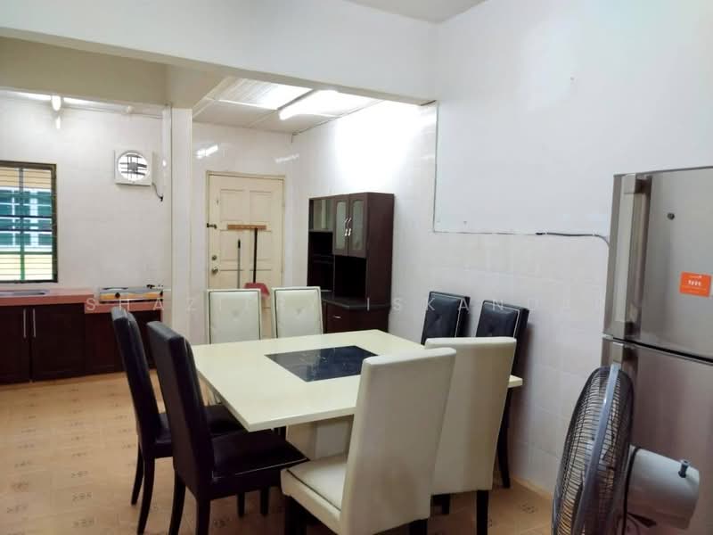 2-storey Terraced House for Sale in Bandar Mahkota Cheras (Cheras) - Shaziery Iskandar - Dining Room - PropertyGuru.com.my