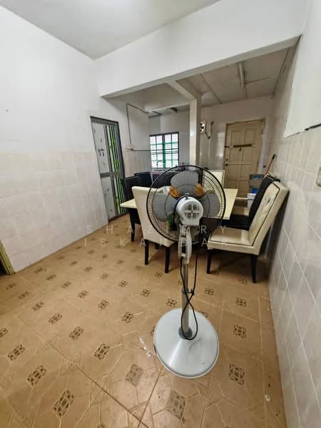 2-storey Terraced House for Sale in Bandar Mahkota Cheras (Cheras) - Shaziery Iskandar - Dining Room - PropertyGuru.com.my