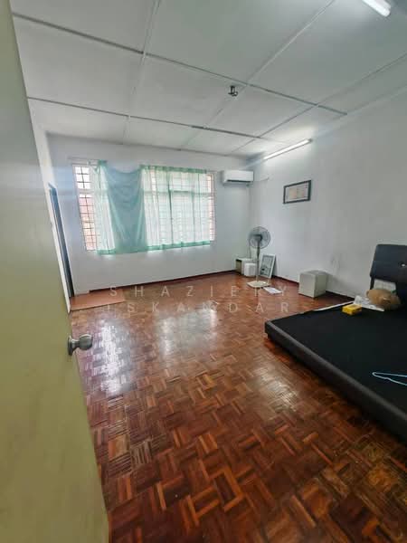 2-storey Terraced House for Sale in Bandar Mahkota Cheras (Cheras) - Shaziery Iskandar - Bedroom - PropertyGuru.com.my