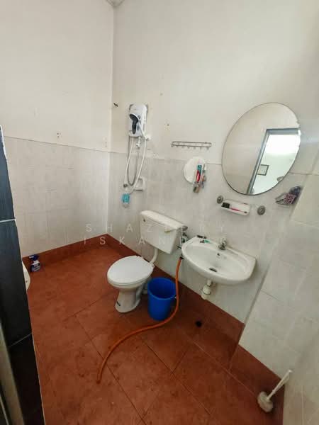 2-storey Terraced House for Sale in Bandar Mahkota Cheras (Cheras) - Shaziery Iskandar - Bathroom - PropertyGuru.com.my