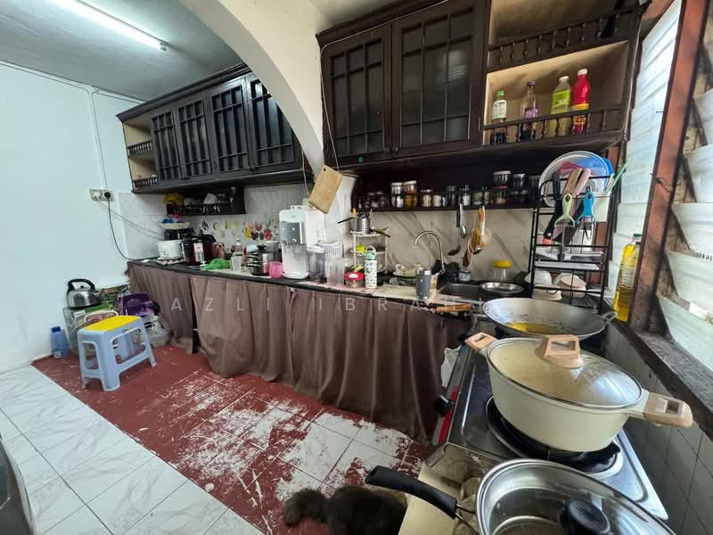 Rumah Teres 2 Tingkat untuk Dijual di Taman Bukit Anggerik (Cheras) - Azli Ibrahim - Kitchen - PropertyGuru.com.my