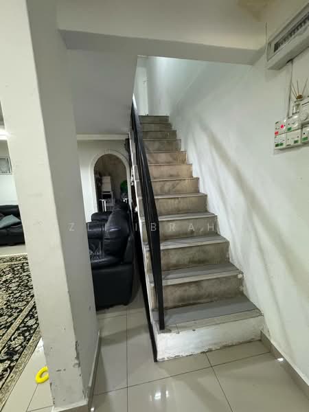 Rumah Teres 2 Tingkat untuk Dijual di Taman Bukit Anggerik (Cheras) - Azli Ibrahim - Interior - PropertyGuru.com.my