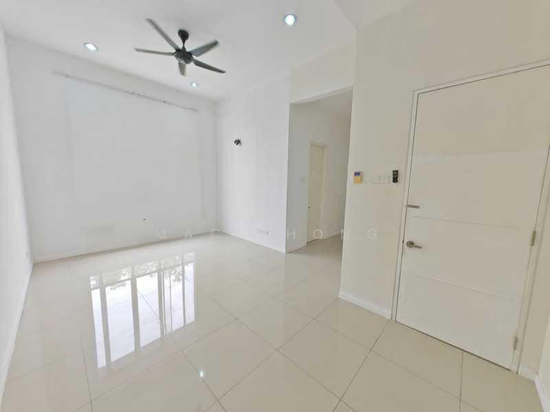 Rumah Teres 2 Tingkat untuk Dijual di Kajang (Selangor) - Mac Chong - Living Room - PropertyGuru.com.my