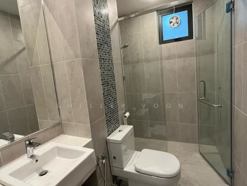 Kondominium untuk Disewa di Queens Residences Q1 @ Queens Waterfront - Shelley Voon - Bathroom - PropertyGuru.com.my