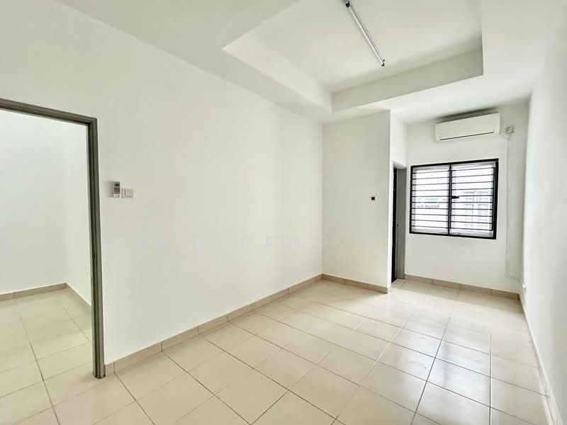 Rumah Teres 2 Tingkat untuk Dijual di Taman Seri Austin (Tebrau) - Coco Feng Lily - PropertyGuru.com.my