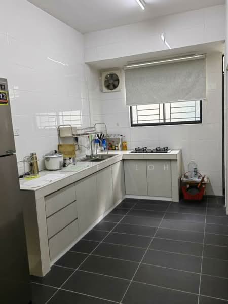 3-storey Terraced House for Sale in Taman Putra Prima (Puchong) - James Loh - Kitchen - PropertyGuru.com.my