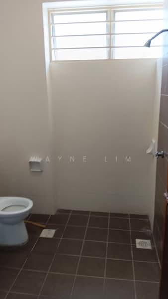 Rumah Banglo untuk Disewa di Bandar Teknologi Kajang (Kajang) - Wayne Lim - Bathroom - PropertyGuru.com.my