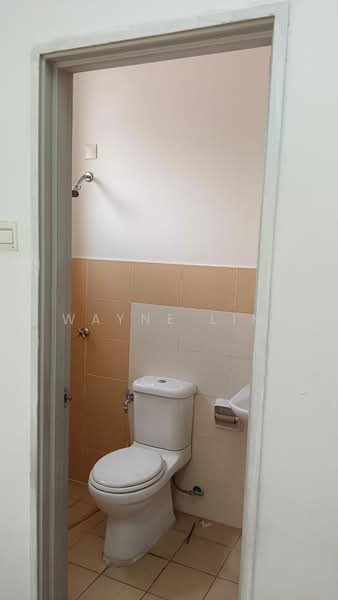 Rumah Banglo untuk Disewa di Bandar Teknologi Kajang (Kajang) - Wayne Lim - Bathroom - PropertyGuru.com.my