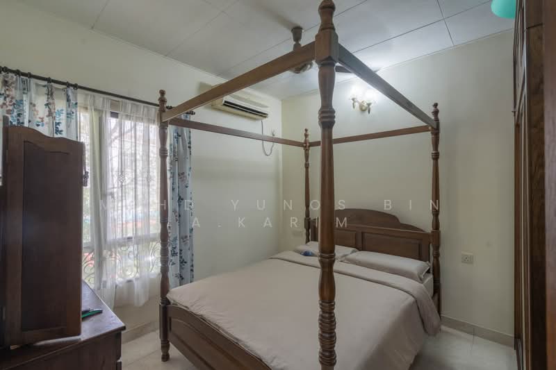 Semi-Detached House for Sale in Taman Setia 2 (Balakong) - Mohd Yunos Bin A.Karim - Bedroom - PropertyGuru.com.my
