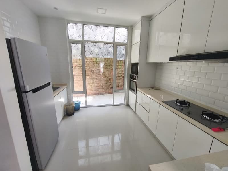 3-storey Terraced House for Rent in Tanjung Bungah (Penang) - Vincent Tan - Kitchen - PropertyGuru.com.my