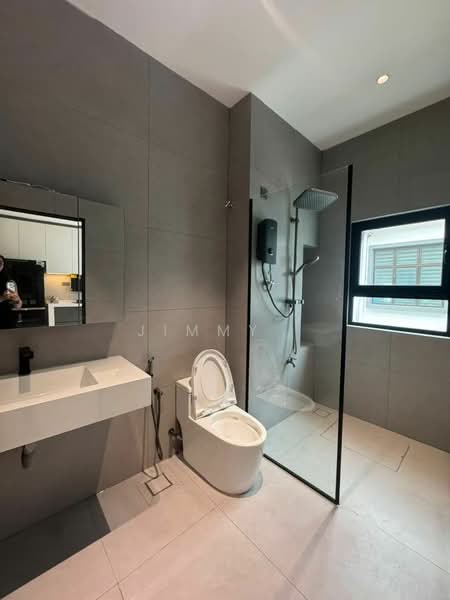 2-storey Terraced House for Sale in Johor Bahru (Johor) - Jimmy . - Bathroom - PropertyGuru.com.my