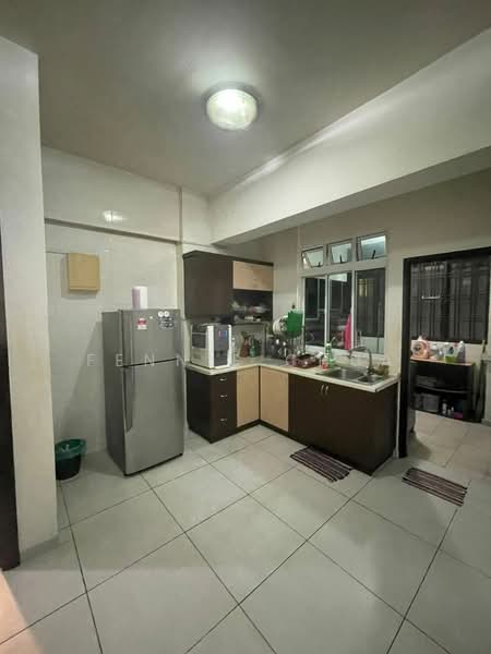 Pangsapuri untuk Dijual di Taman Suria Muafakat - Fennie Chua - Kitchen - PropertyGuru.com.my