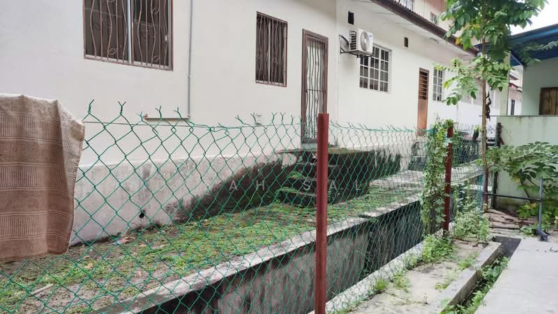 2-storey Terraced House for Sale in Sunway Kayangan (Shah Alam) - Adibah Salim - Exterior - PropertyGuru.com.my