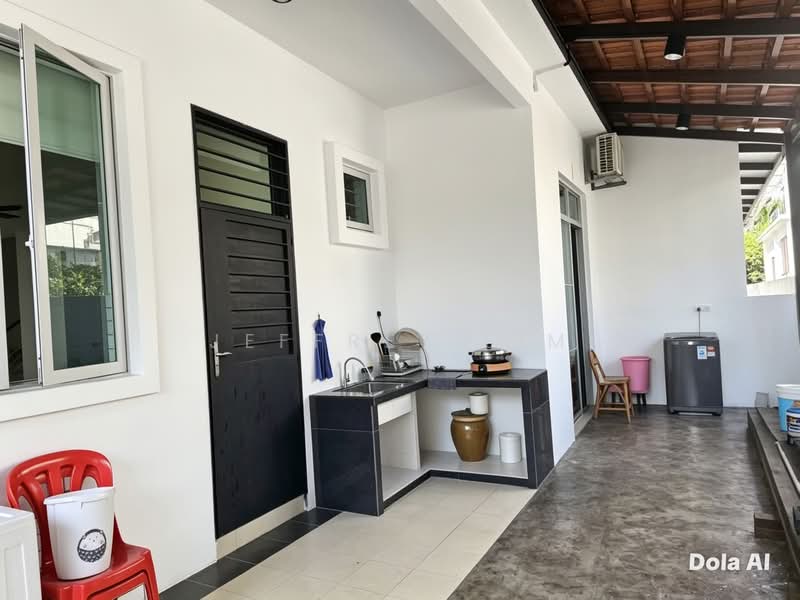 Semi-Detached House for Sale in Taman Cendana Indah (Juru) - Jeffrey Lim - Kitchen - PropertyGuru.com.my