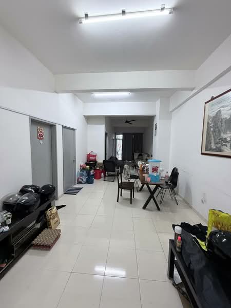 Pangsapuri untuk Disewa di Plaza Mentari Apartment (Taman Pelangi) - Zi Hui - Living Room - PropertyGuru.com.my