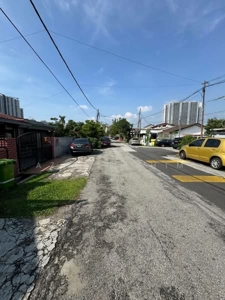 1-storey Terraced House for Sale in Taman Sri Segambut (Segambut) - Azli Ibrahim - Exterior - PropertyGuru.com.my