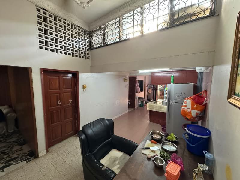 1-storey Terraced House for Sale in Taman Sri Segambut (Segambut) - Azli Ibrahim - Kitchen - PropertyGuru.com.my