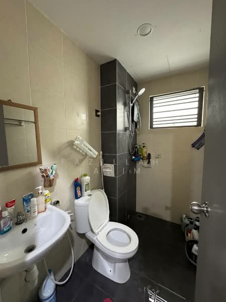 Townhouse for Sale in Kuala Selangor (Selangor) - Fazillah Rahim - PropertyGuru.com.my