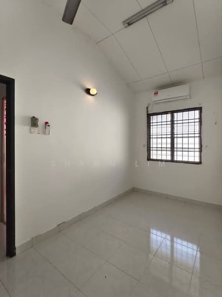 1-storey Terraced House for Sale in Taman Seri Austin (Tebrau) - Shawn Lim - PropertyGuru.com.my