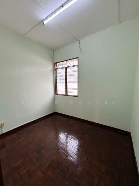 2-storey Terraced House for Sale in Usj 1 (Subang Jaya) - Nadia Shukri - Interior - PropertyGuru.com.my
