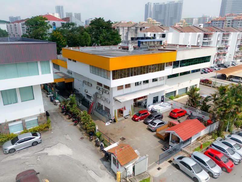Kilang untuk Dijual di Taman Shamelin Perkasa (Cheras) - Adzura Zamedin - Exterior - PropertyGuru.com.my