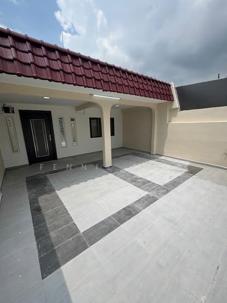 1-storey Terraced House for Sale in Taman Johor Jaya (Johor Bahru) - Fennie Chua - Exterior - PropertyGuru.com.my
