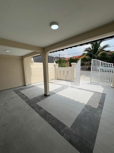 1-storey Terraced House for Sale in Taman Johor Jaya (Johor Bahru) - Fennie Chua - Exterior - PropertyGuru.com.my