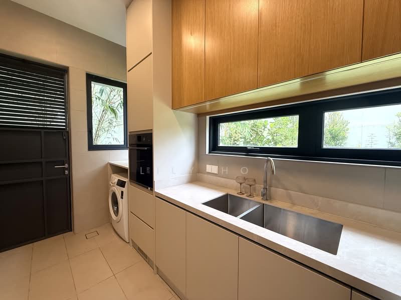 Bungalow for Sale in Seri Kembangan (Selangor) - Lily Ho - Kitchen - PropertyGuru.com.my
